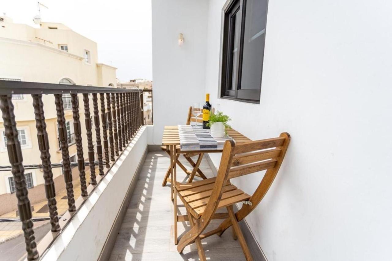 Guestready - Cosy Family Home In Arrecife アレシフェ エクステリア 写真